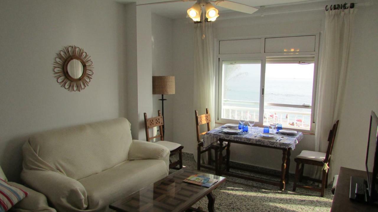 טורנואבה Apartamento 1º Linea Playa Torrenueva, Motril, Granda מראה חיצוני תמונה