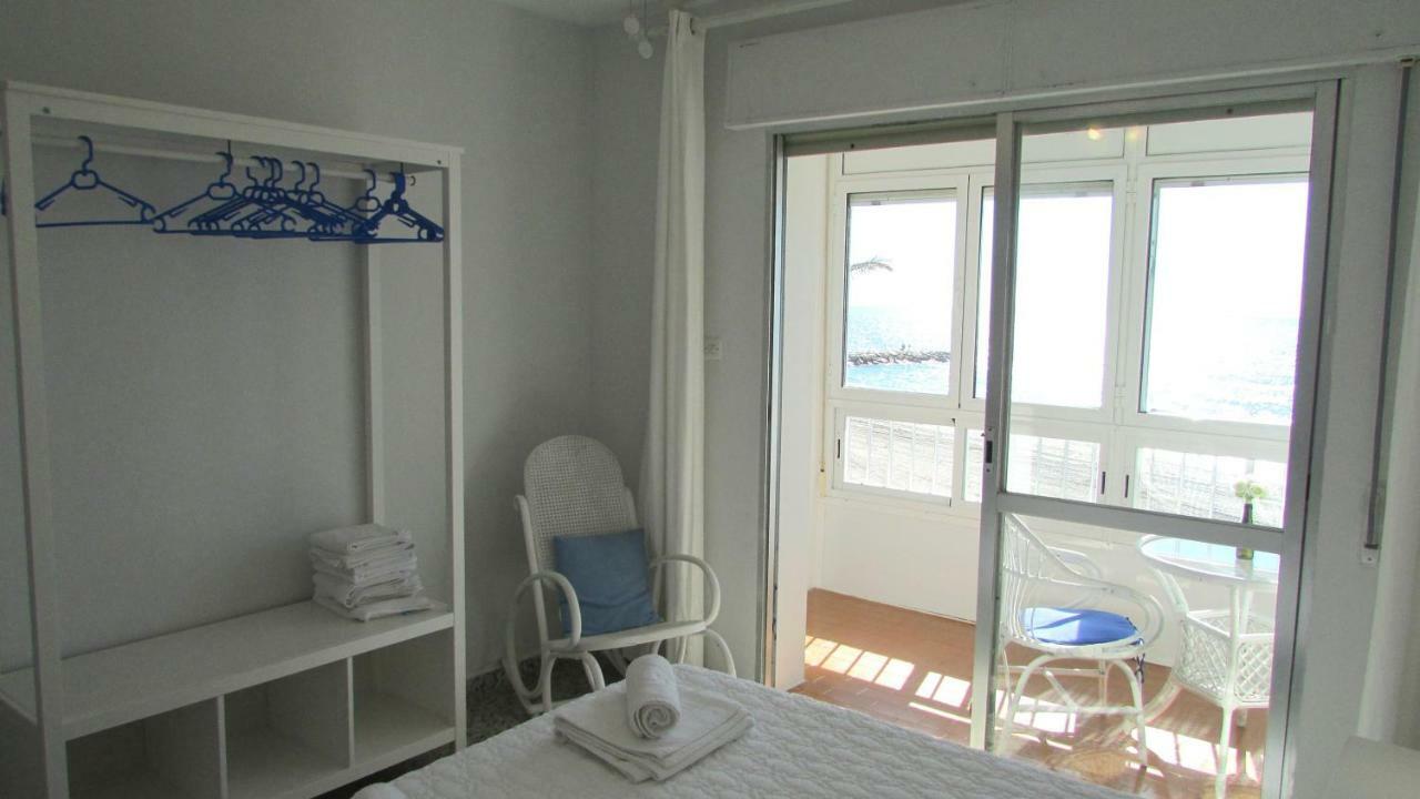 טורנואבה Apartamento 1º Linea Playa Torrenueva, Motril, Granda מראה חיצוני תמונה
